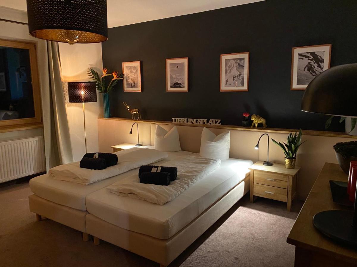 Cafe Schneider Appartments Санкт-Антон-ам-Арльберг Екстер'єр фото
