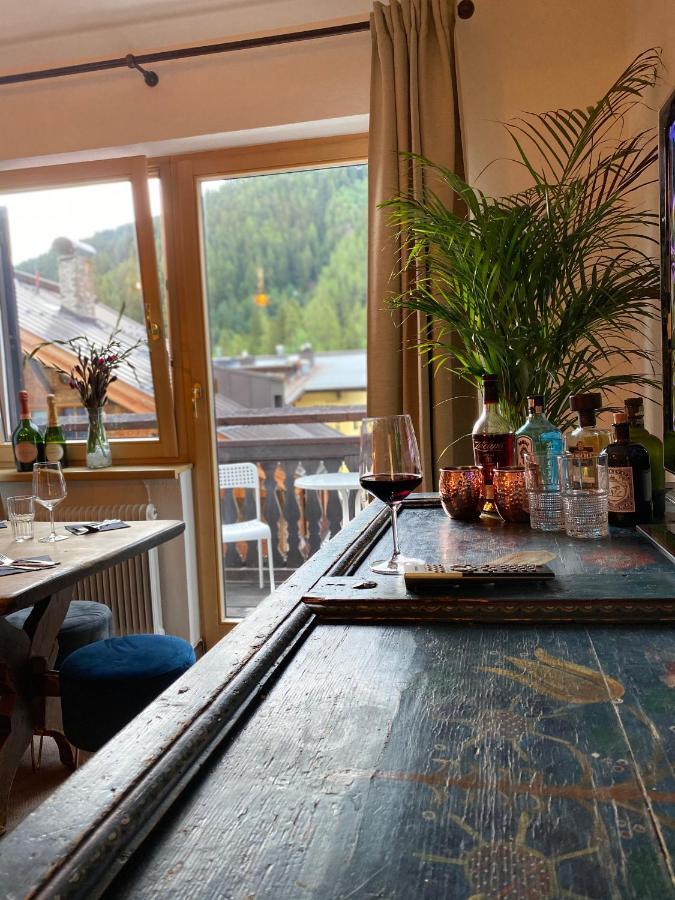 Cafe Schneider Appartments Санкт-Антон-ам-Арльберг Екстер'єр фото