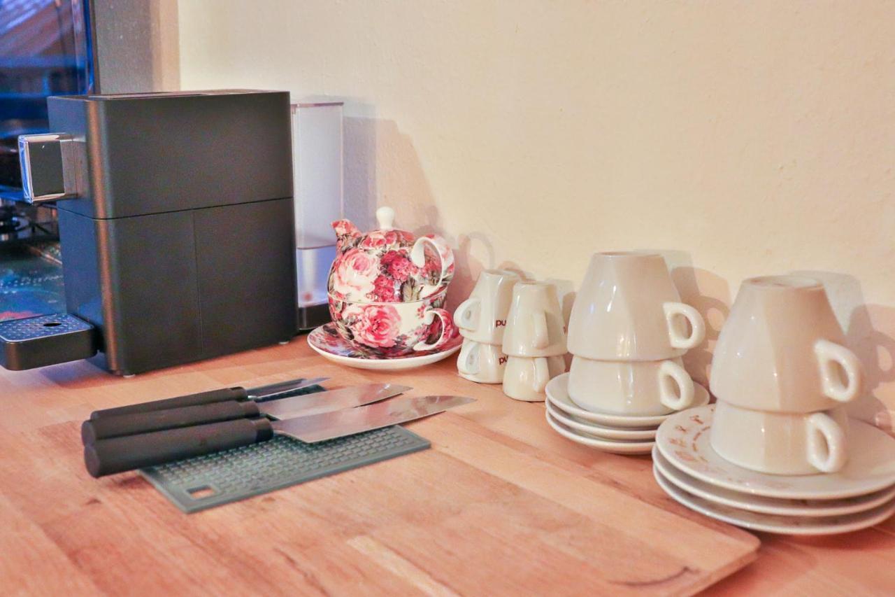 Cafe Schneider Appartments Санкт-Антон-ам-Арльберг Екстер'єр фото