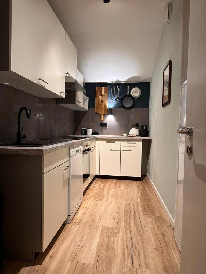 Cafe Schneider Appartments Санкт-Антон-ам-Арльберг Екстер'єр фото